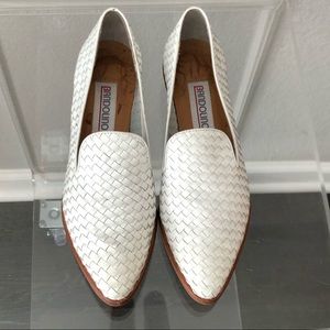 Bandolino White Leather Woven Loafers